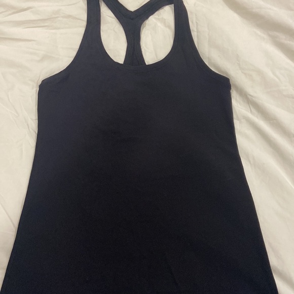 Lululemon tank - Picture 2 of 2